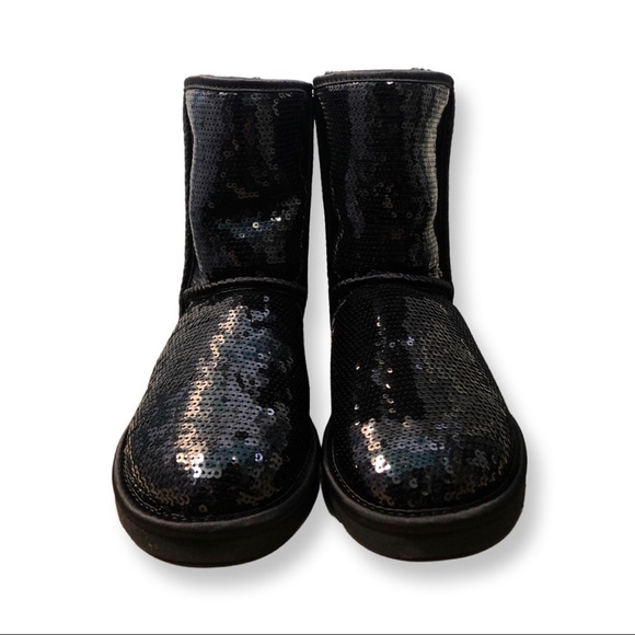 New Womens UGG sequin sparkle black boots Sz 5 winter ankle boots 👢sheepskin - Picture 6 of 8